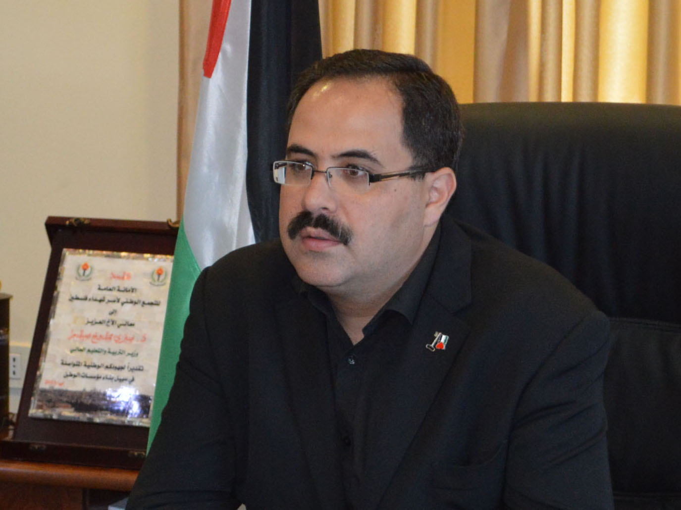 إطلاق مبادرة "واجبنا" لتوفير الدعم المالي لرعاية الطلبة المقدسيين